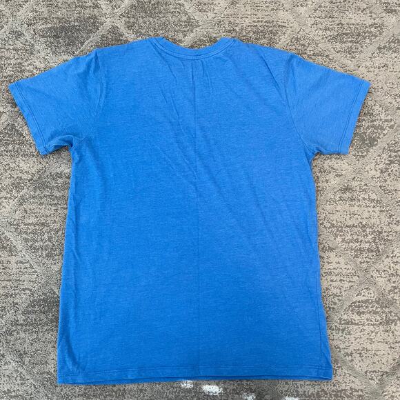 Disney Hakuna Matata T-shirt size Medium - Picture 2 of 8